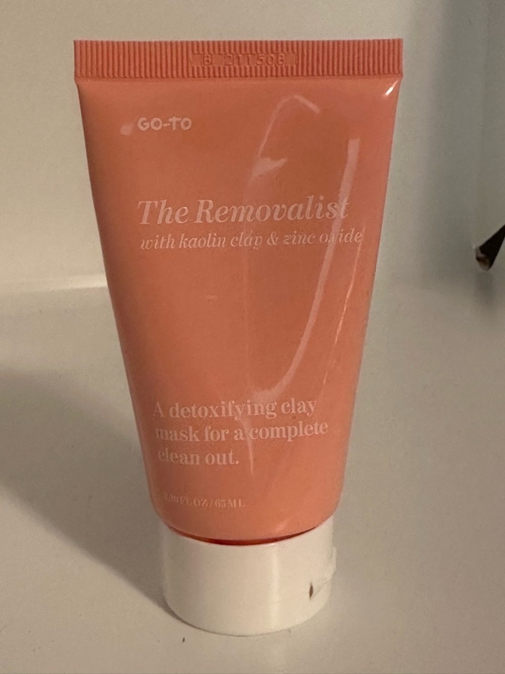 The Removalist Detoxifying Clay Mask - Peach/Cream